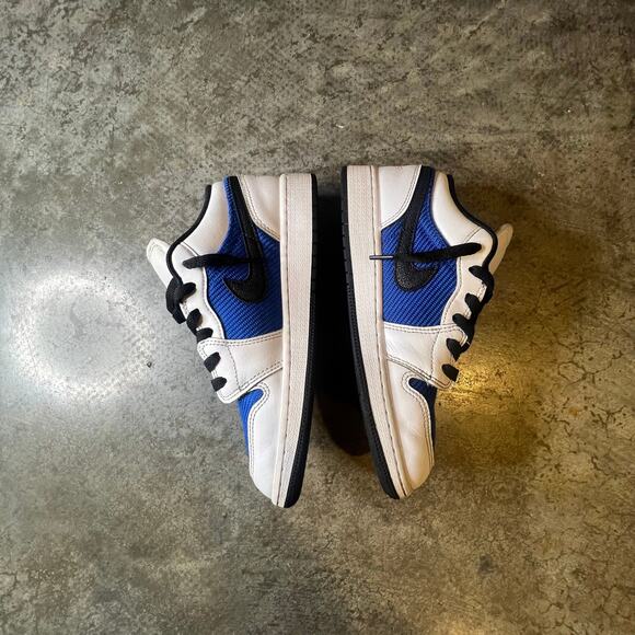 Jordan 1 Low SE Formula 23 Royal Blue White 4.5Y / Women’s 6 - Picture 6 of 7